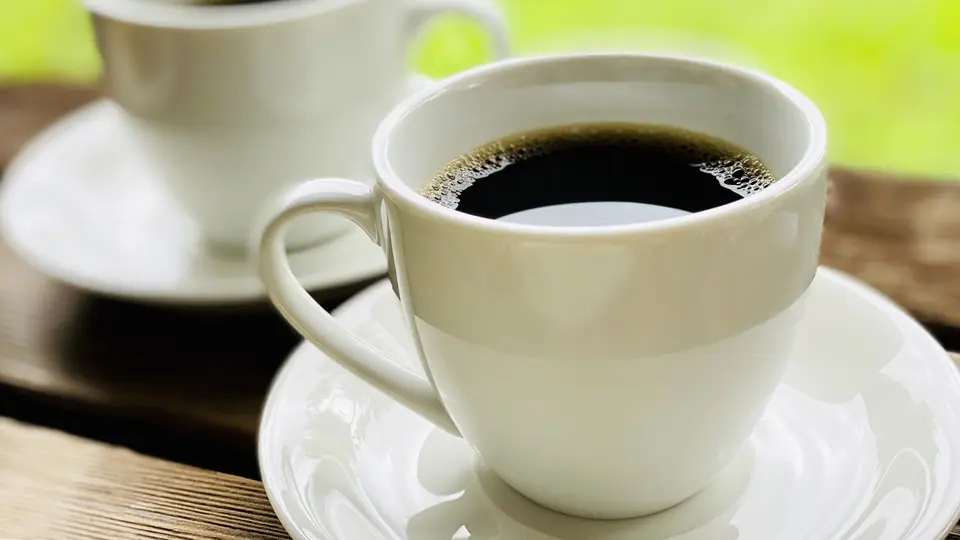テラス席でコーヒー2つ